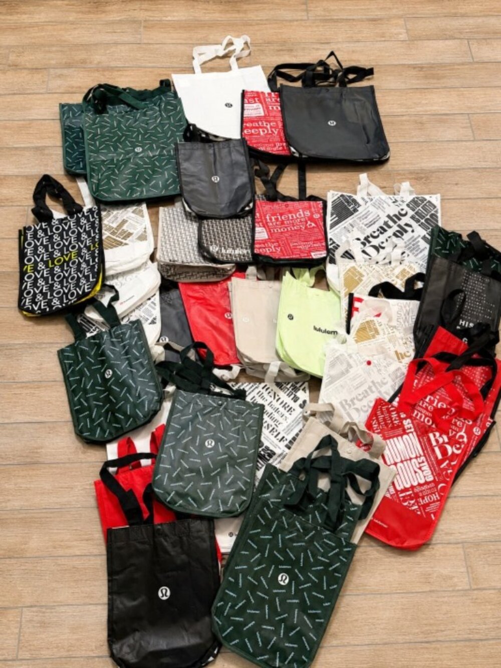 Lululemon Shopper Tote shopping Bags Small Med Lg - Handles lot of 36